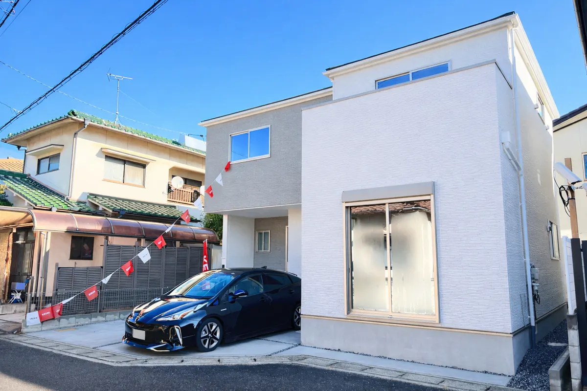 岡山市南区当新田の建売住宅の外観